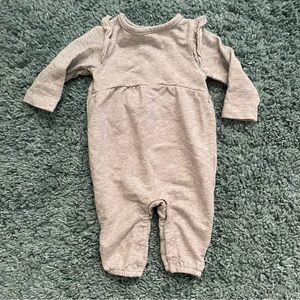 Carter’s Baby Flutter Gray Ruffled Jumpsuit - Size 3 Months